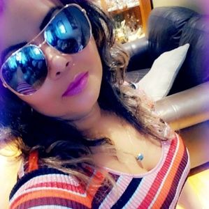 Meet your Posher, Dahiana